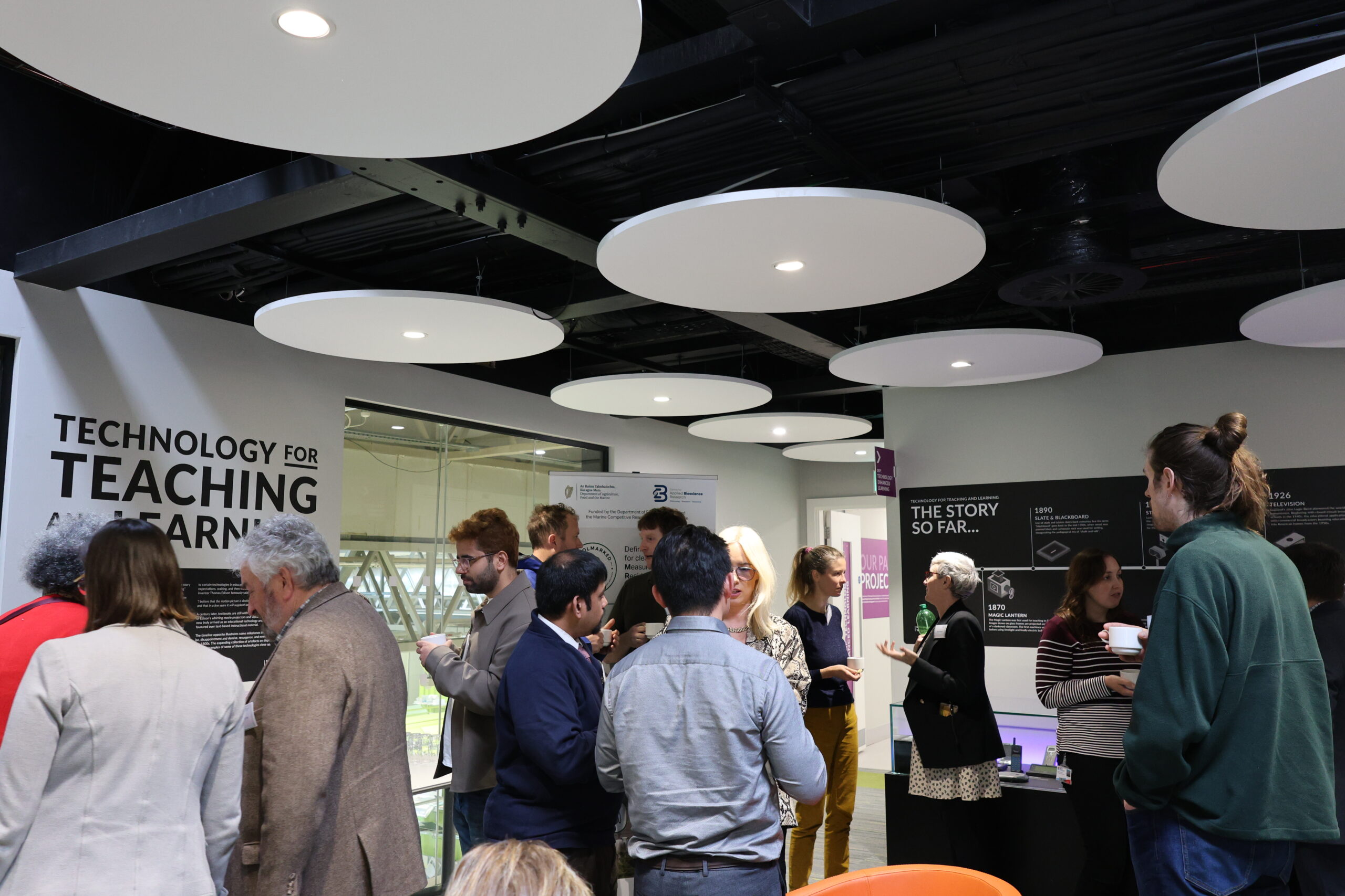 Connecting the Wool Value Chain: Research, Industry and Action Connecting the Wool Value Chain: Research, Industry and Action
